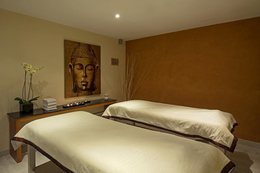 ไอเบโร่สตาร์คุยแดดบลันก้า Hotel อัลกูเดีย ภายนอก รูปภาพ