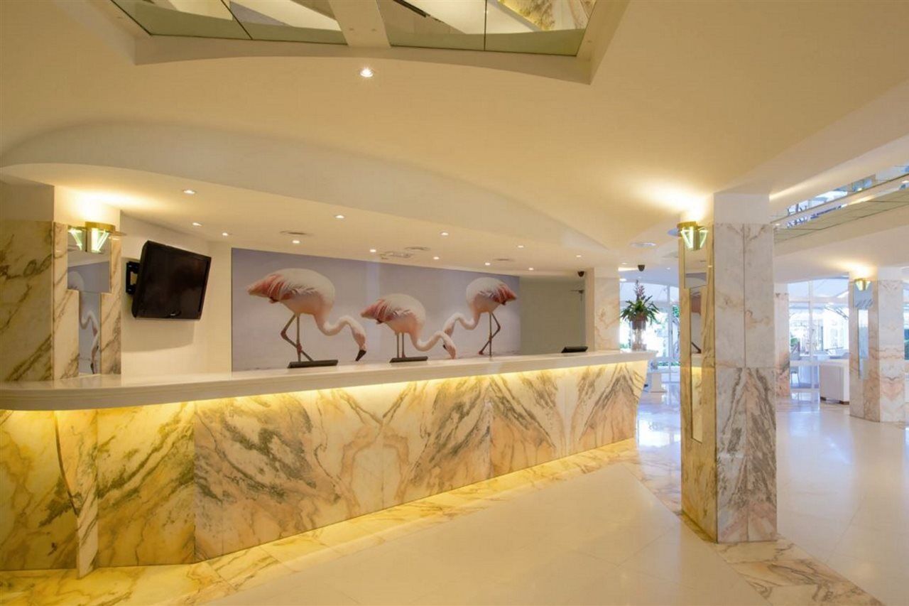 ไอเบโร่สตาร์คุยแดดบลันก้า Hotel อัลกูเดีย ภายนอก รูปภาพ